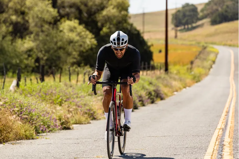 2020 Giant Propel Advanced Pro 0 Disc Mens Road Bike - Gloss Met Red-2