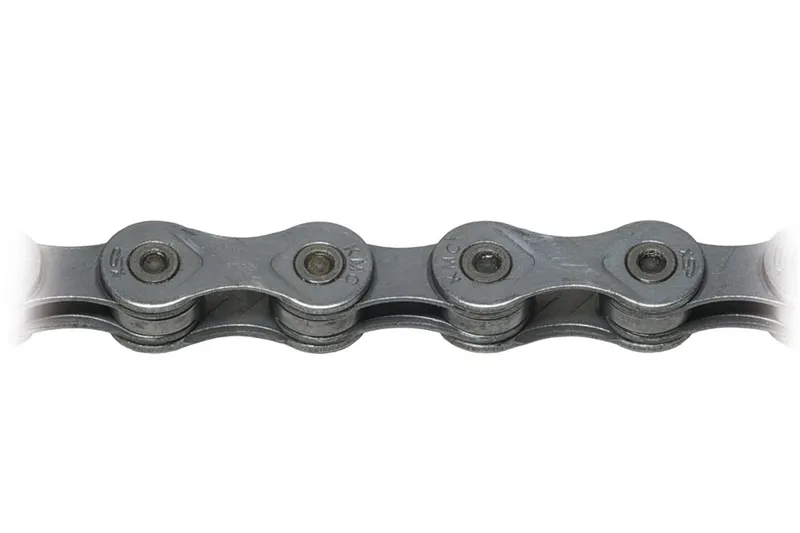 KMC E9 EPT 9-Speed 136 Link Chain - Silver