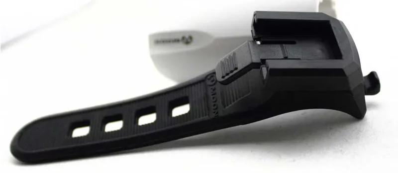 Moon XP 330/500 Plastic Bracket - Black