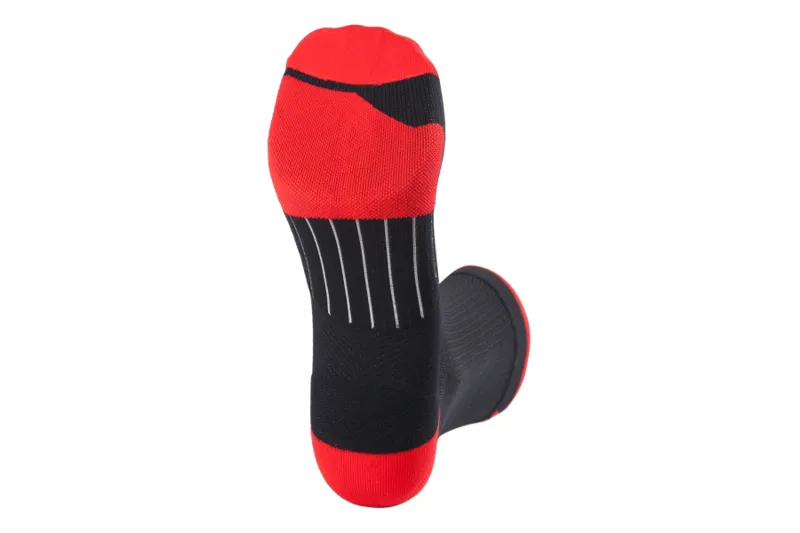 M2O Band Crew Compression Socks - Black/Red-2