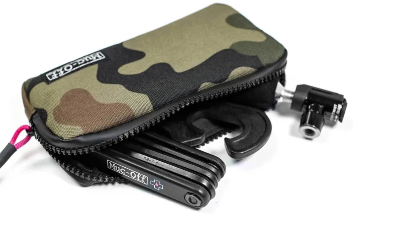 Muc-Off Essentials Case - Camo-4