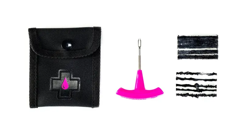 Muc-Off Puncture Plug Tubeless Repair Kit-1