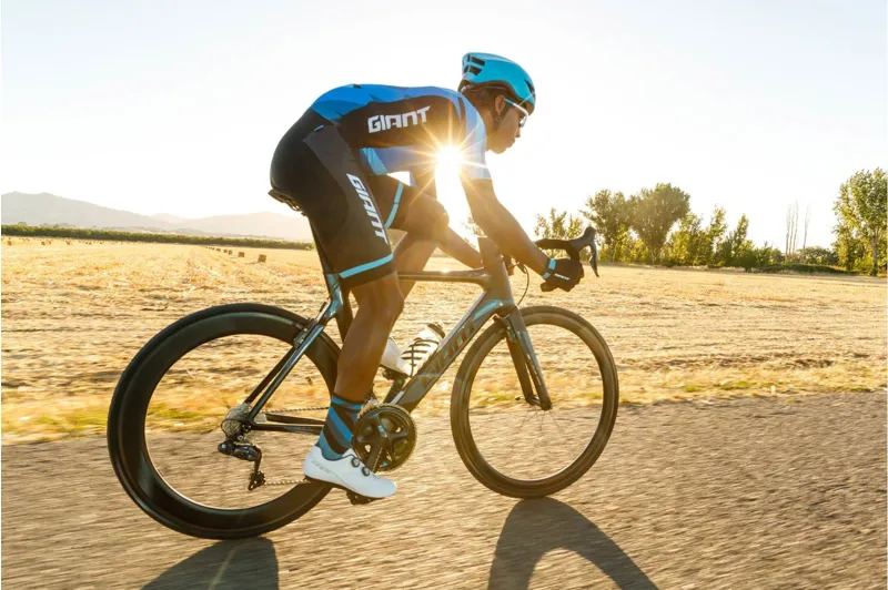 2019 Giant Propel Advanced Pro 0 Mens Road Bike - Matte Carbon Smoke-2