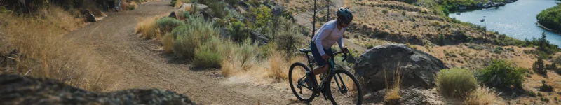 Giant Revolt Gravel Bikes – Adventure-Ready Performance & Control