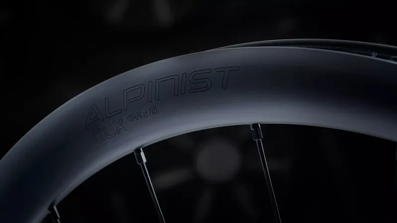 Roval Alpinist CLX II 700c Front Road Cycling Wheel - Satin Carbon/Gloss Black-3