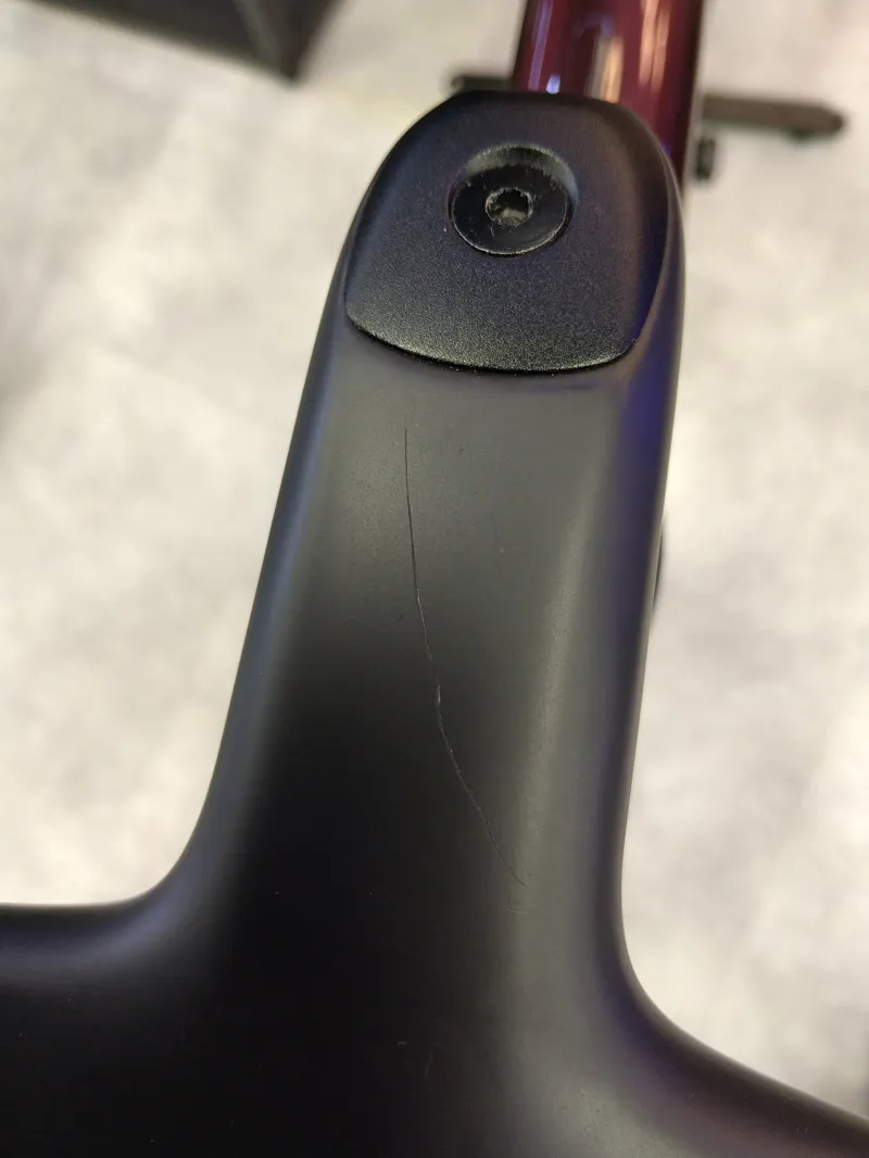 Ex-Demo: 2025 S-Works Tarmac SL8 SRAM Red AXS Road Bike - 58cm-2