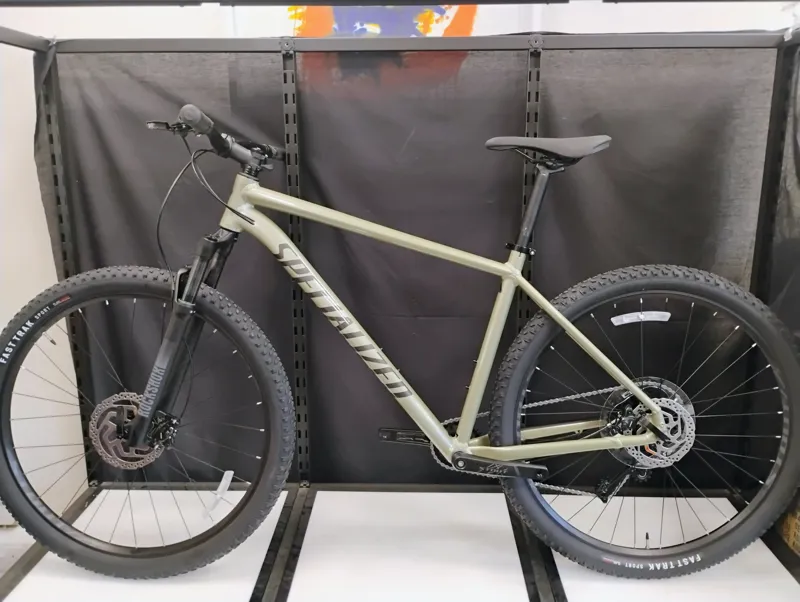 Shop Soiled: Specialized Rockhopper Comp Mountain Bike - X-Large 29-3