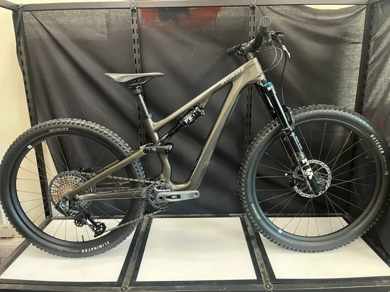 Ex-Demo: 2025 Specialized Stumpjumper 15 Expert Mountain Bike - S2-1