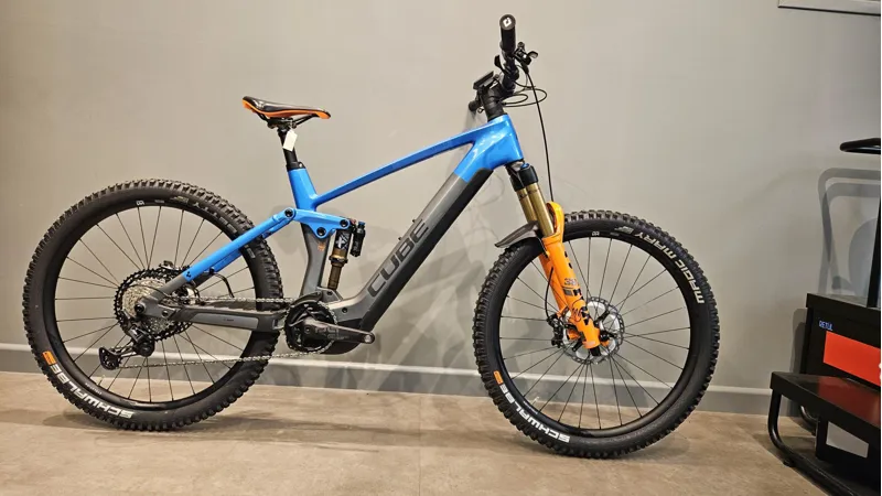 Ex-Demo: Cube Stereo Hybrid 160 HPC 750 27.5 Electric Bike Action Team Large-1