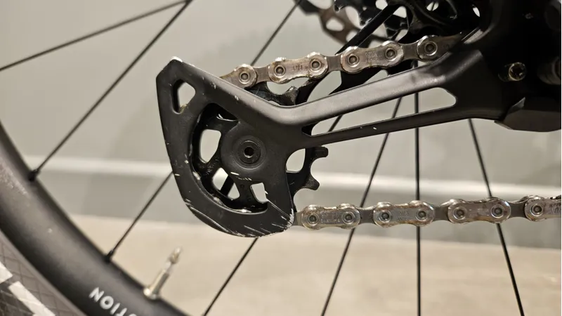 Ex-Demo: Cube Stereo Hybrid 160 HPC 750 27.5 Electric Bike Action Team Large-2