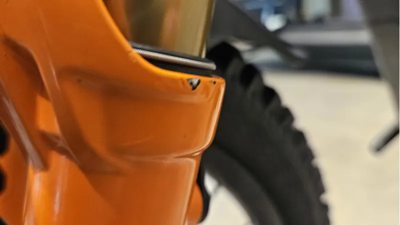 Ex-Demo: Cube Stereo Hybrid 160 HPC 750 27.5 Electric Bike Action Team Large-4