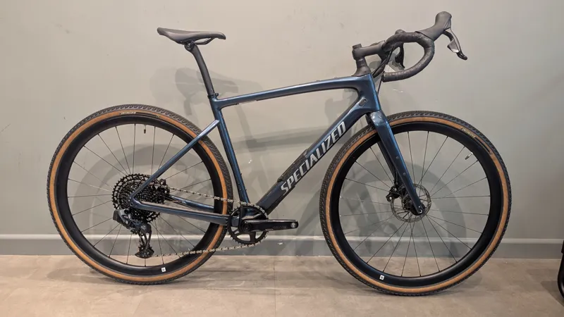 Ex-Demo: 2025 Specialized Diverge Expert Carbon Gravel Bike - 56cm-1