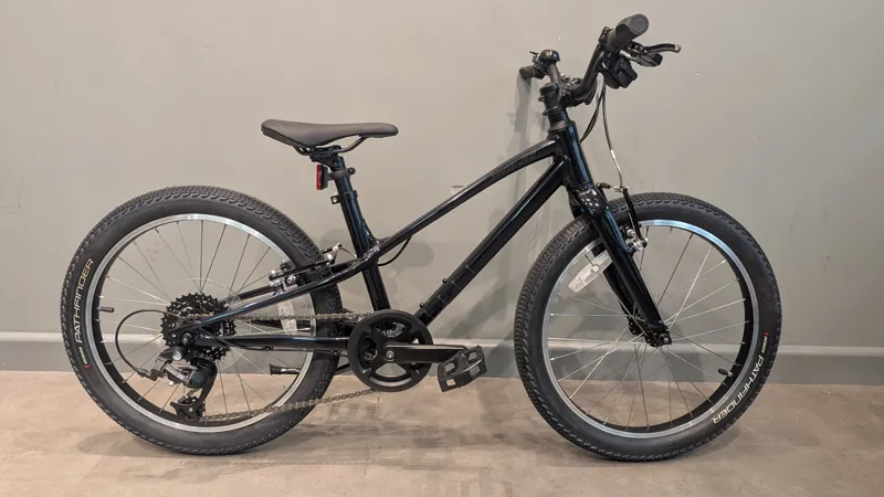 Shop Soiled: Specialized Jett 20 Kids Mountain Bike - Gloss Cast Black-1