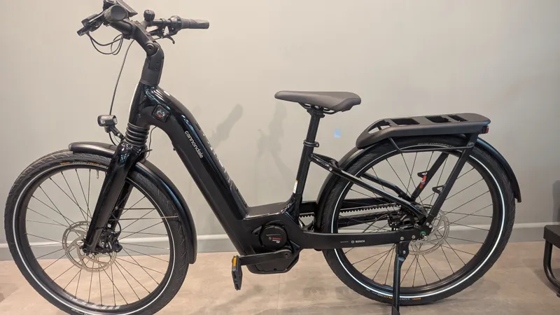 Ex-Demo: Cannondale Mavaro Neo 2 Electric Hybrid Bike - S/M-6