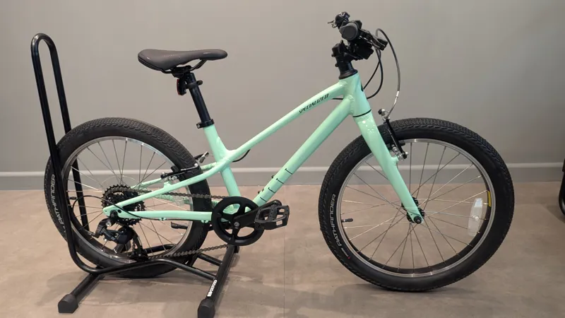 Shop Soiled: Specialized Jett 20 Kids Mountain Bike - Gloss Oasis-1