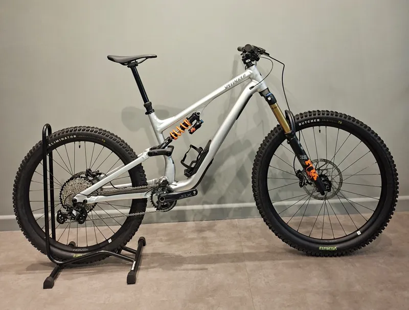 Ex-Demo: Specialized Stumpjumper 15 Fox Coil Alloy Mountain Bike - S5-1
