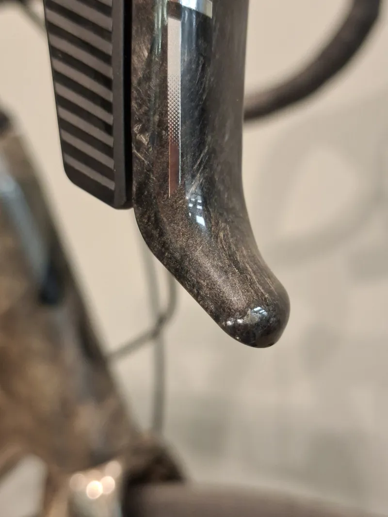 Ex-Demo: 2025 S-Works Roubaix SL8 SRAM Red AXS Road Bike - 61cm-2