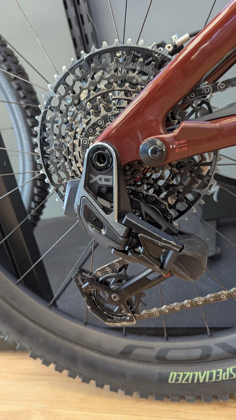 Ex-Demo: Specialized Turbo Levo Pro Carbon Electric Bike - Red - S3-3