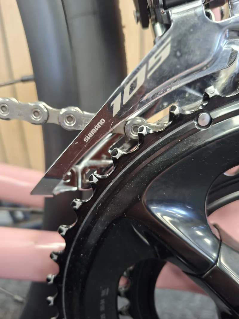 Ex-Demo: Specialized Aethos Comp Shimano 105 Di2 Road Bike - Pink - 54cm-2