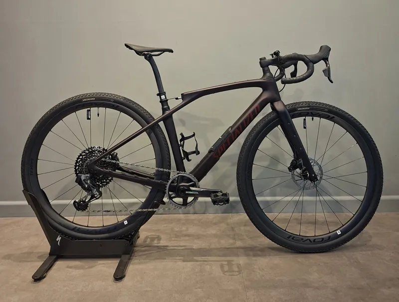 Ex-Demo: Specialized Diverge STR Pro Gravel Bike - Red Tint - 54cm-1