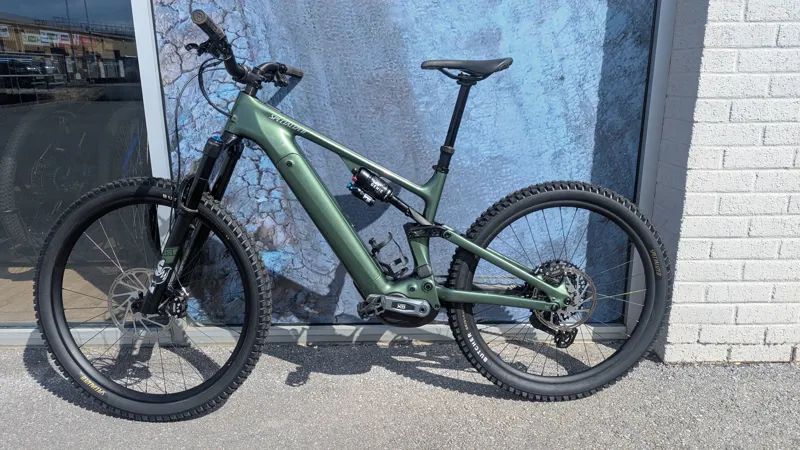 Ex-Demo: Specialized Turbo Levo 4 Expert Carbon Electric Bike - S4-9