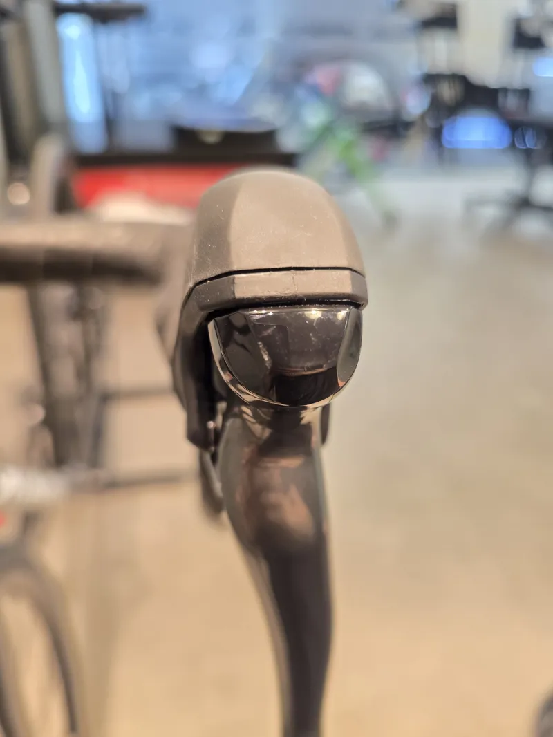 Shop Soiled: 2025 Specialized Allez Road Bike - Gloss Smoke - 54cm-2