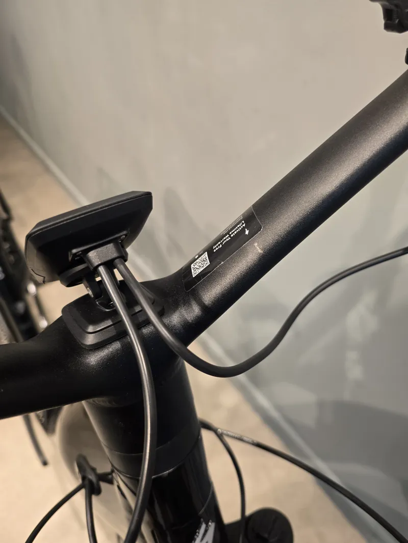 Shop Soiled: Specialized Turbo Como 4.0 Electric Hybrid Bike - Small-2