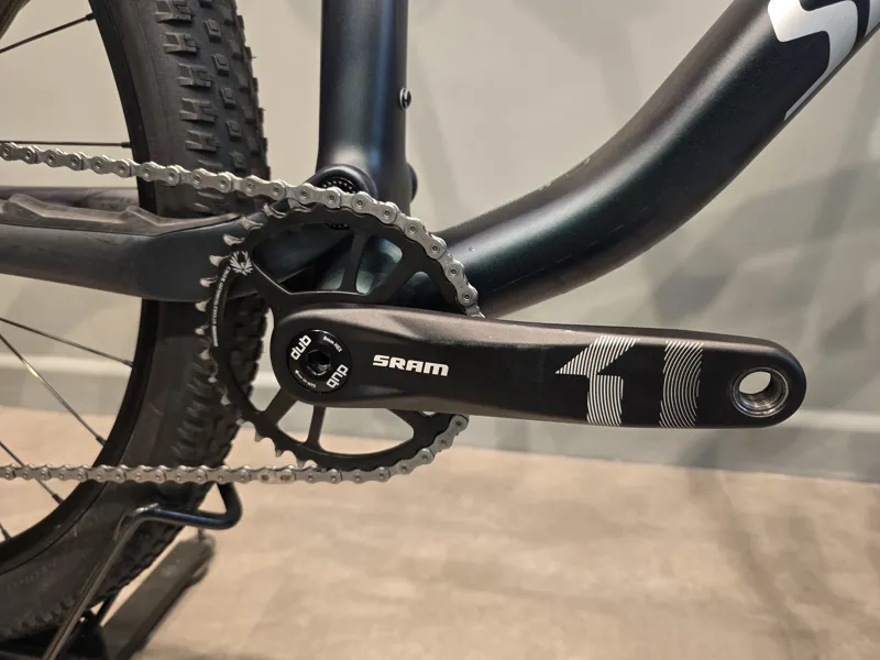 Ex-Demo: Specialized Epic Comp Full Suspension Mountain Bike - Large-2
