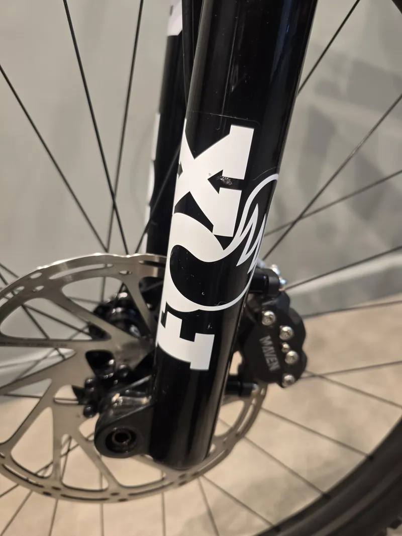 Shop Soiled: Specialized Stumpjumper 15 Evo Pro SRAM X0 AXS Mountain Bike - S5-3