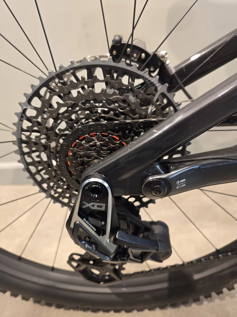 Shop Soiled: Specialized Stumpjumper 15 Evo Pro SRAM X0 AXS Mountain Bike - S5-6