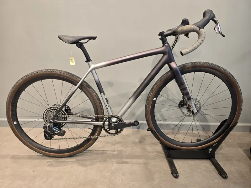 Ex-Demo: Specialized Crux Pro SRAM Force XPLR AXS Gravel Bike - 52cm-1