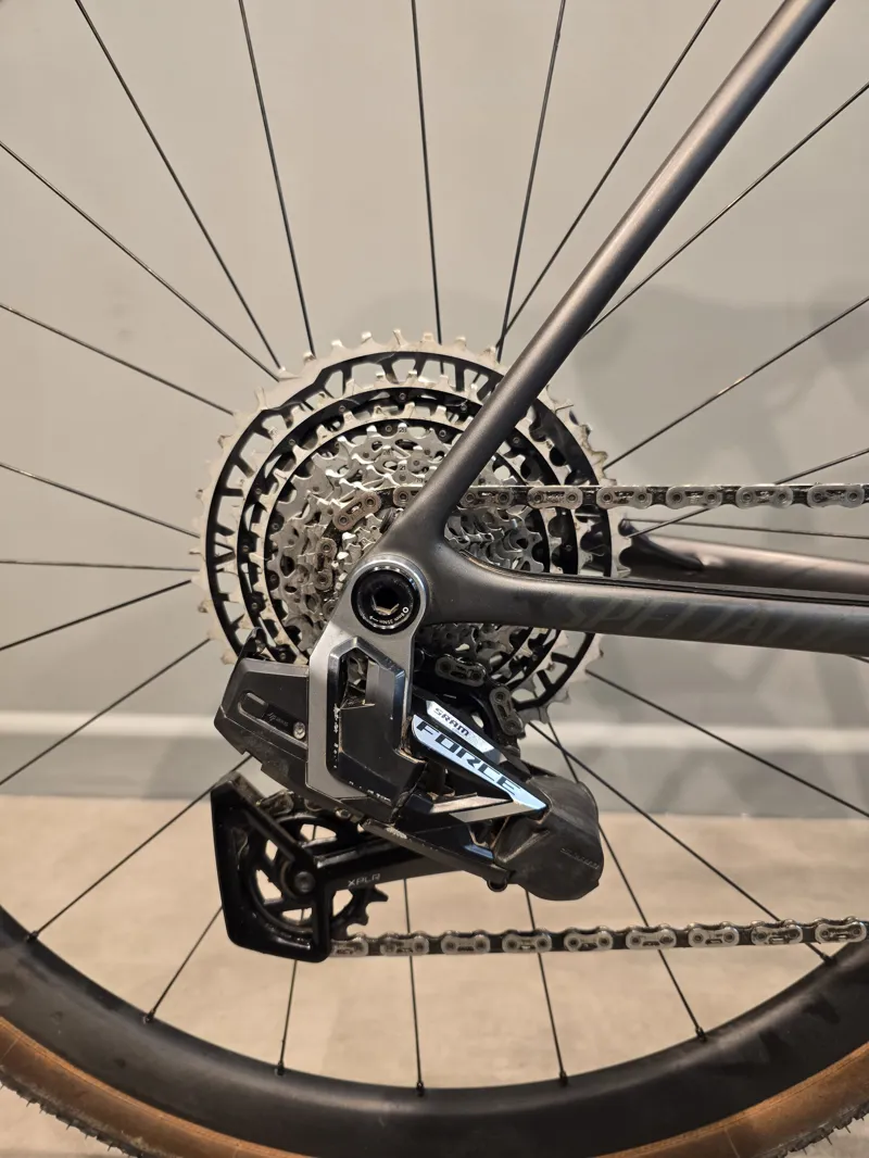 Ex-Demo: Specialized Crux Pro SRAM Force XPLR AXS Gravel Bike - 52cm-4