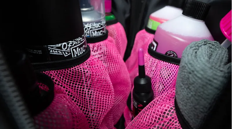 Muc-Off Valet Bag Bike Ultimate Kit-3