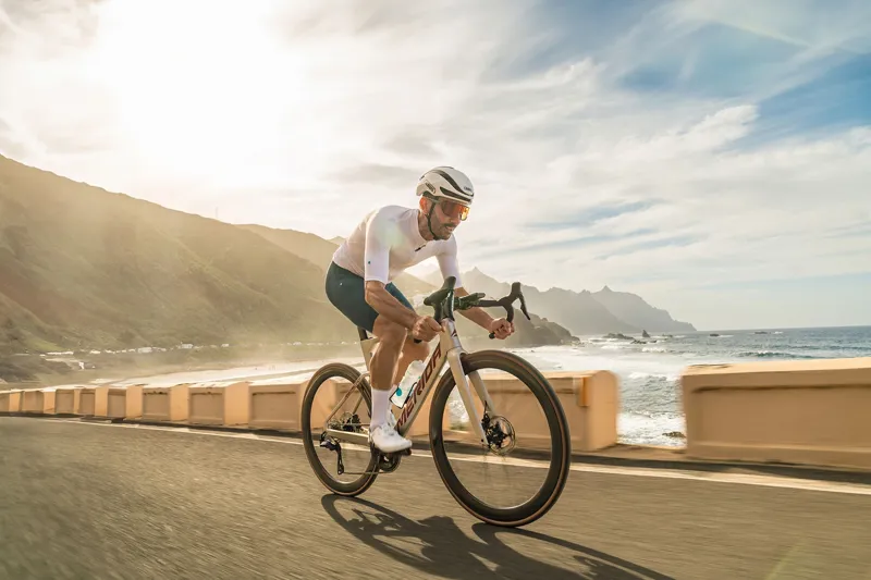 2025 Merida Reacto 6000 Road Bike - Gunmetal Grey/Silver-1