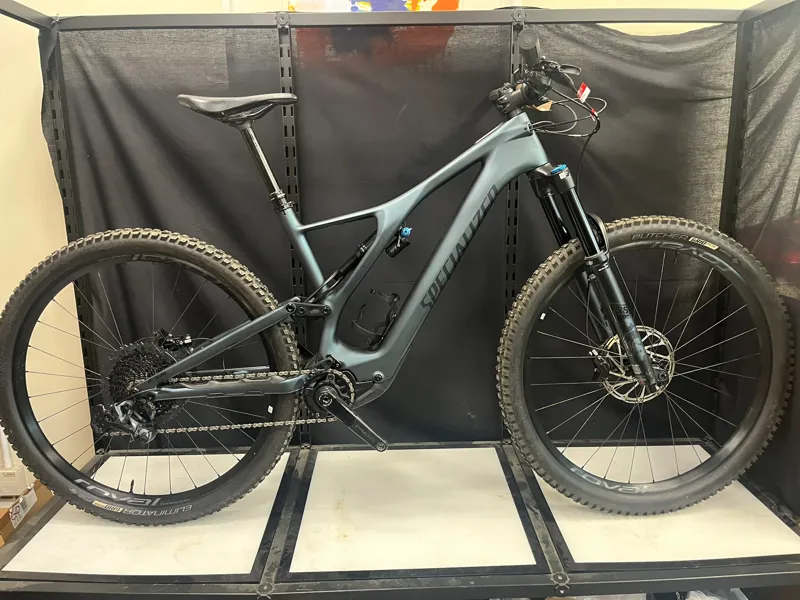 Ex-Demo: Specialized Turbo Levo SL Expert Carbon E-Mountain Bike - Large-1