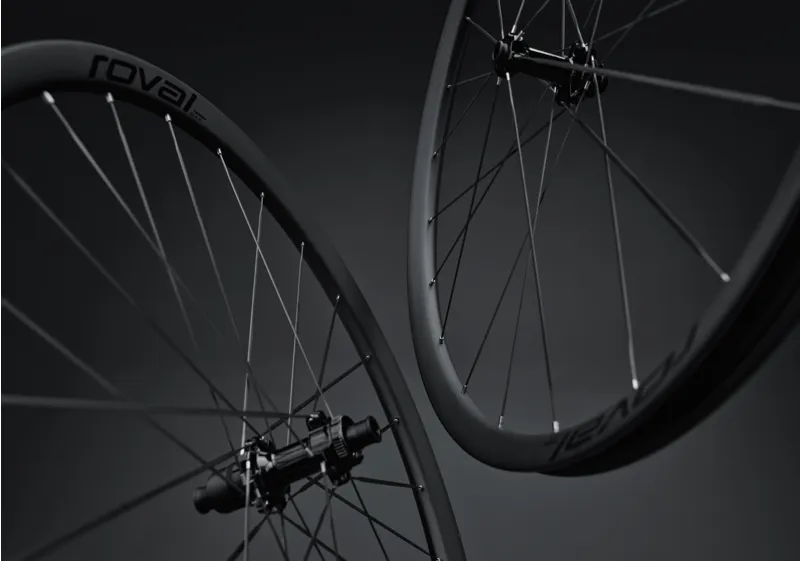 Roval Terra CLX III 700c Front Gravel Wheel - Satin Carbon/Gloss Black-7