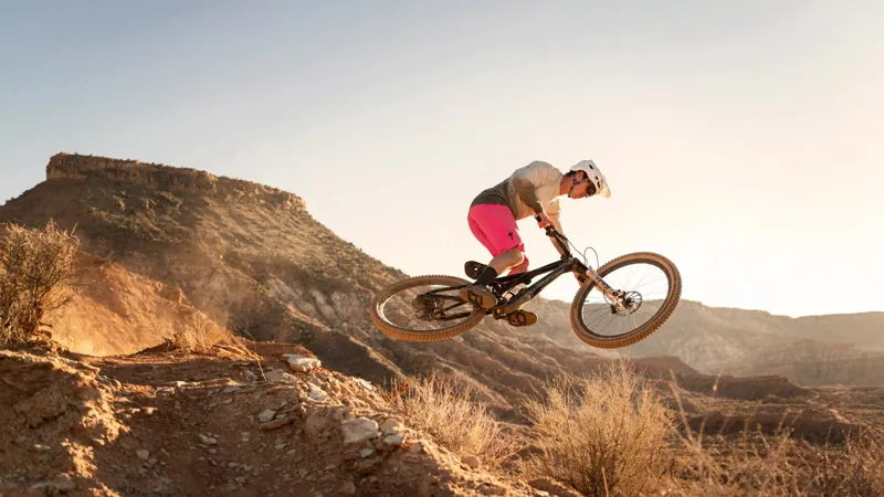 Specialized Trail Air Mens Mountain Biking Shorts - Oak Green-3