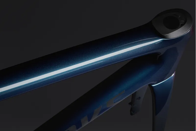 2025 S-Works Tarmac SL8 Road Bike Frameset - Gloss Red to Black over Lake-5