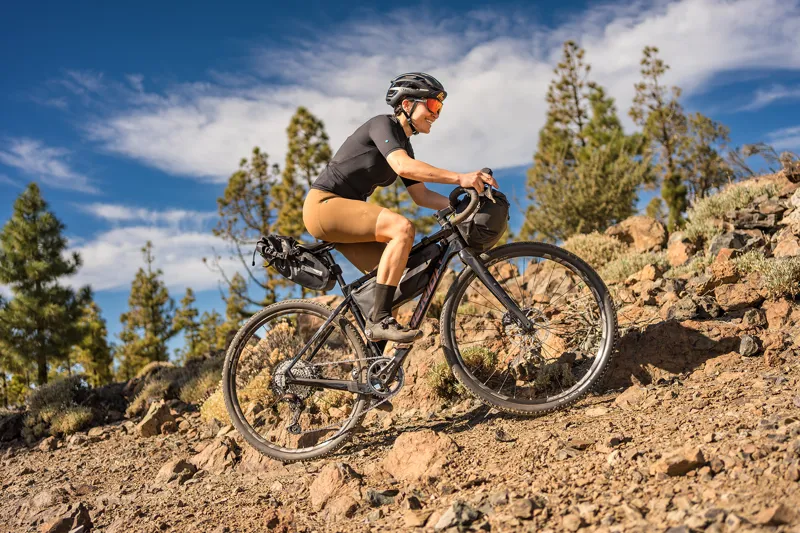 2024 Merida Silex 700 Gravel Bike - Red/Grey - Size Large-2