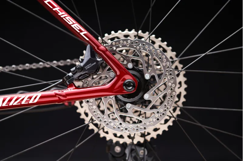 2022 Specialized Chisel Hardtail Mountain Bike - Gloss Maroon/Ice Papaya-7