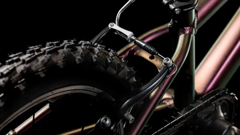 2026 Cube Acid 160 Kids Bike - Molotov/Pink-5