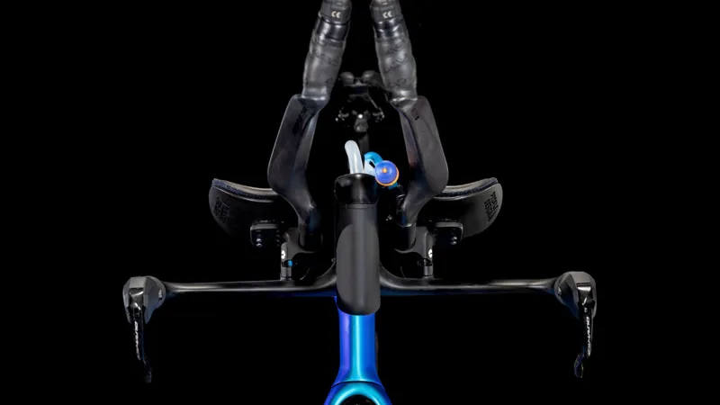 2025 Cube Aerium C:68X SLT Triathlon Bike - Nebula/White-6