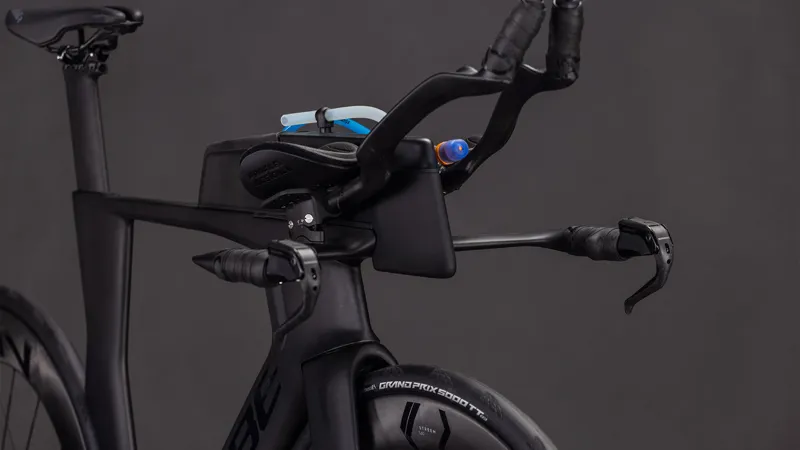 2026 Cube Aerium C:68X SLX Road Bike - Carbon/Black-8