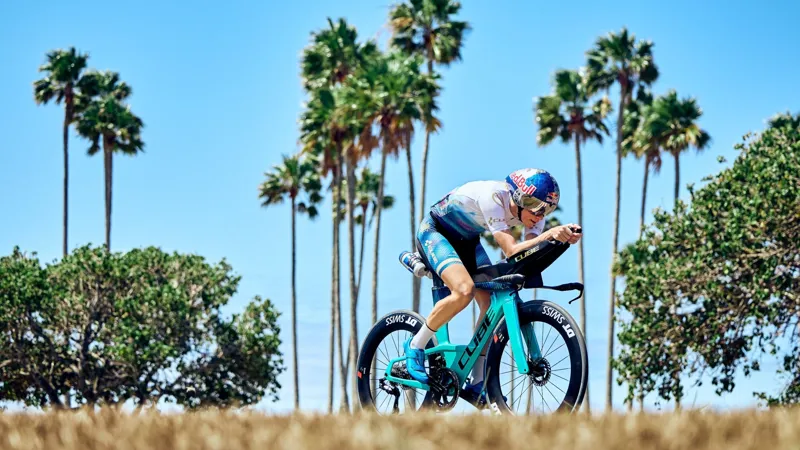 2025 Cube Aerium C:68X Triathlon Bike Frameset - Nebula/White-1