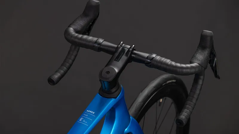 2026 Cube Agree C:62 EX Road Bike - Topas Blue/White-4