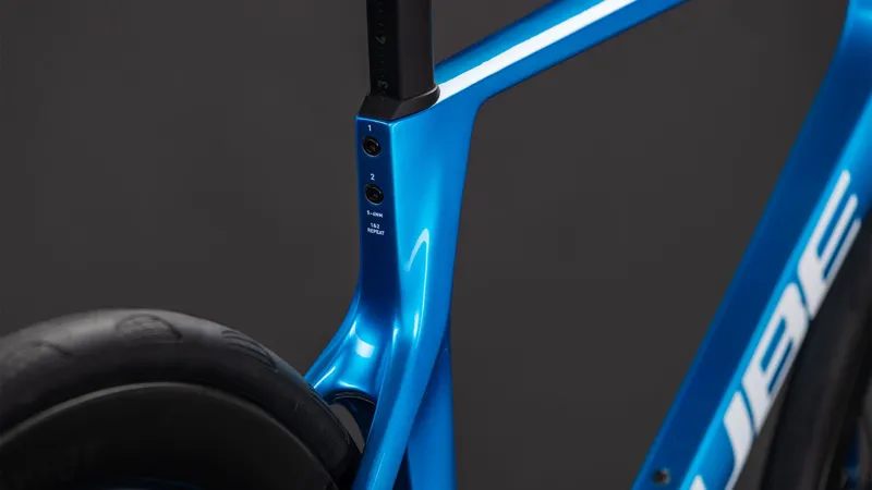 2026 Cube Agree C:62 EX Road Bike - Topas Blue/White-5