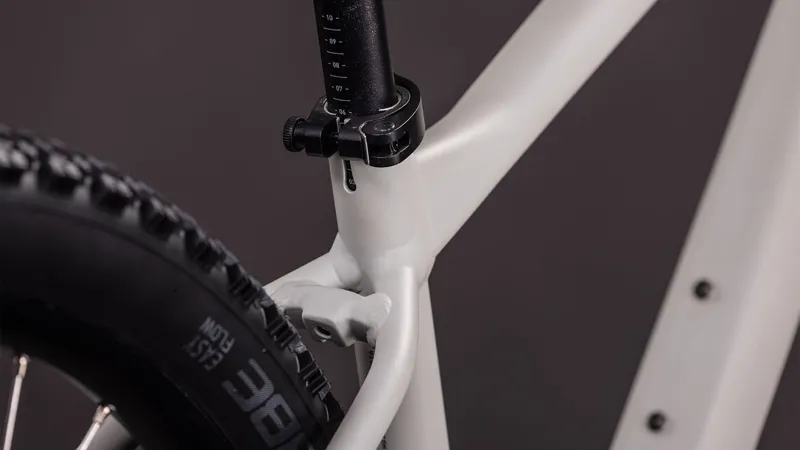 2026 Cube Aim Pro Hardtail Mountain Bike - Greige/Titan-7