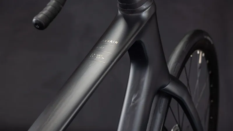 2026 Cube Attain C:62 Race Road Bike - Blackline-8