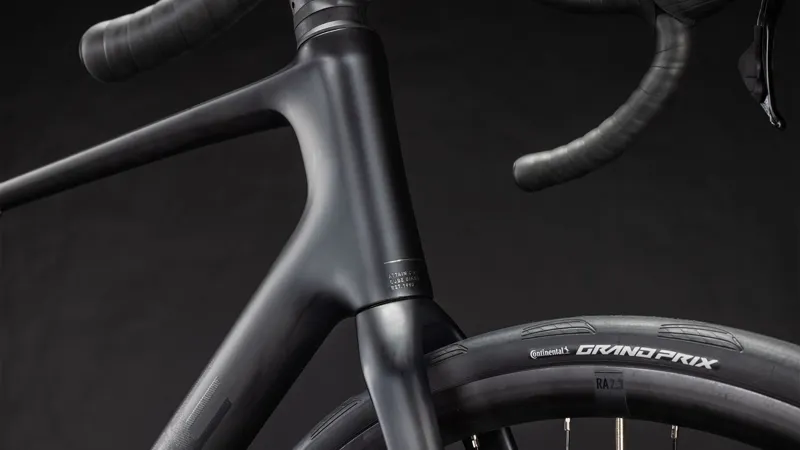 2026 Cube Attain C:62 Race Road Bike - Blackline-3
