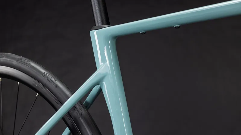 2026 Cube Attain C:62 Race Road Bike - Skylight Blue/Cyan-4